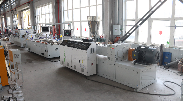 Lini produksi panel pvc