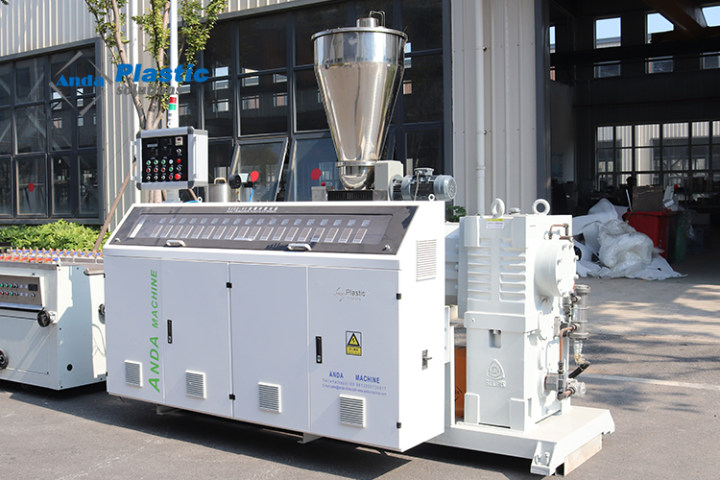 Mesin ekstrusi profil UPVC yang hemat energi dan berkelanjutan