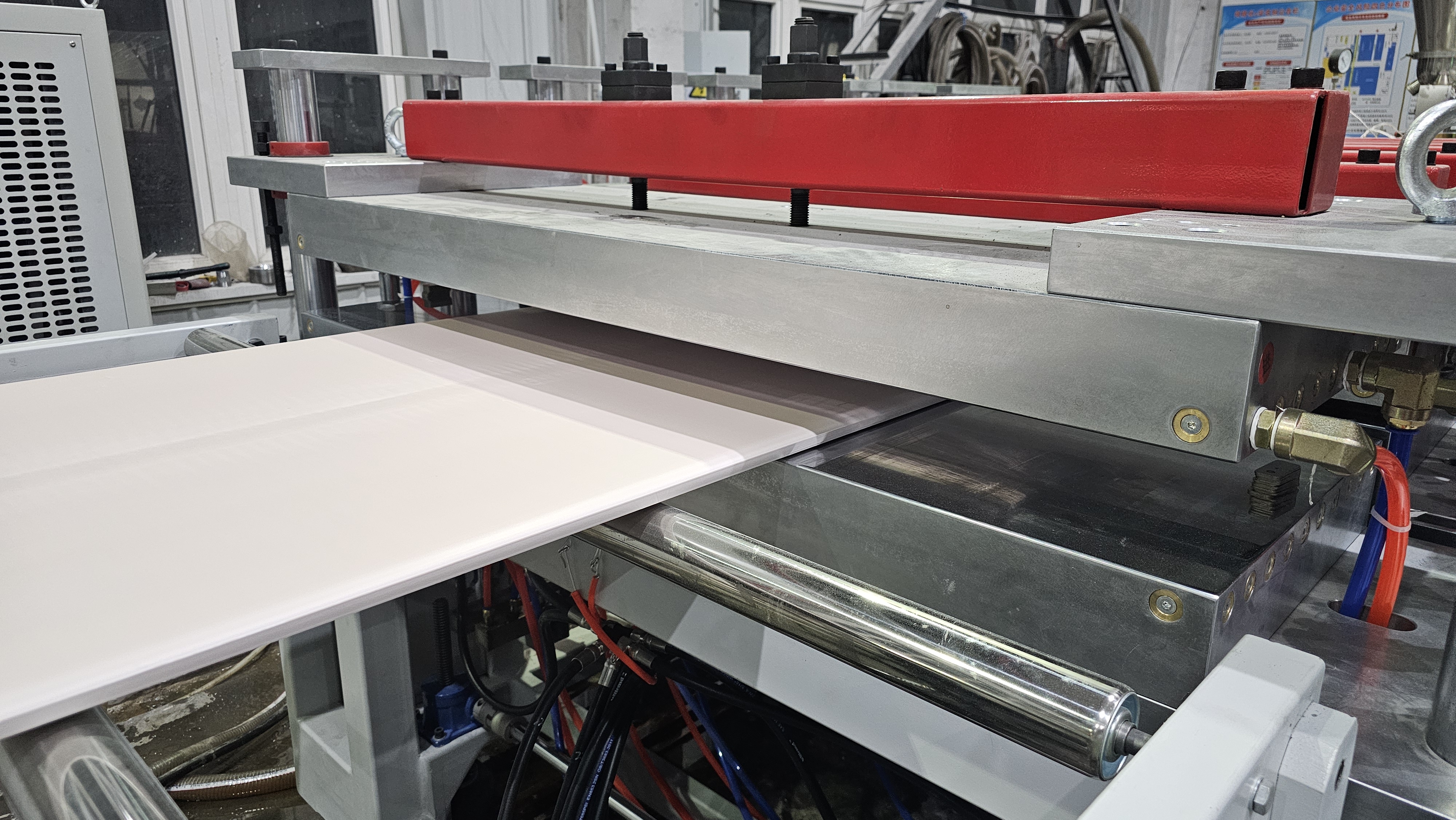 mesin papan busa pvc, mesin pembuat papan busa pvc, lini produksi papan busa pvc