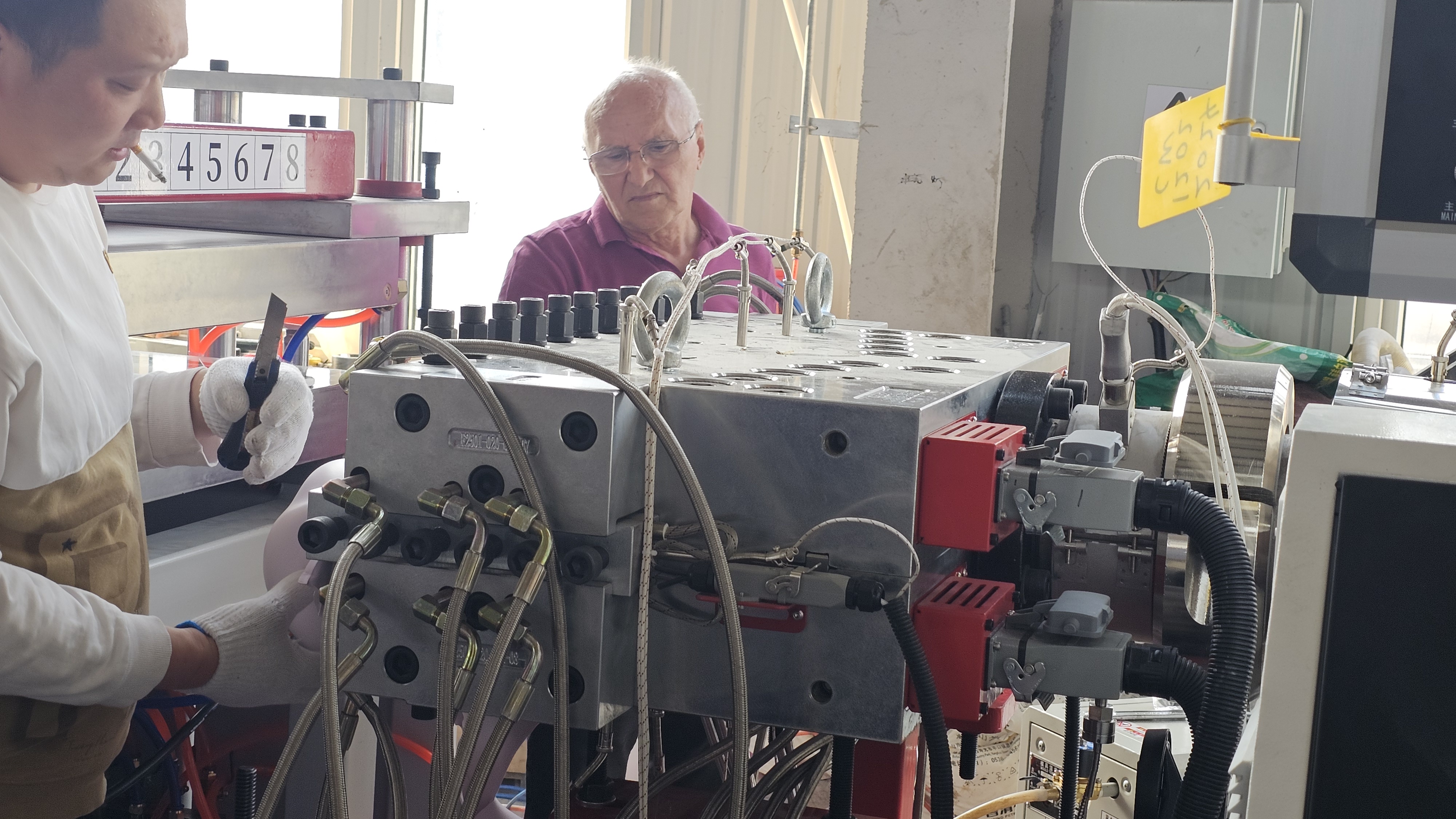 mesin papan busa pvc, mesin pembuat papan busa pvc, lini produksi papan busa pvc