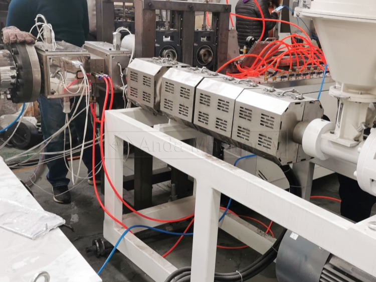 garis wpc, garis ekstrusi profil wpc, mesin ekstrusi profil wpc 