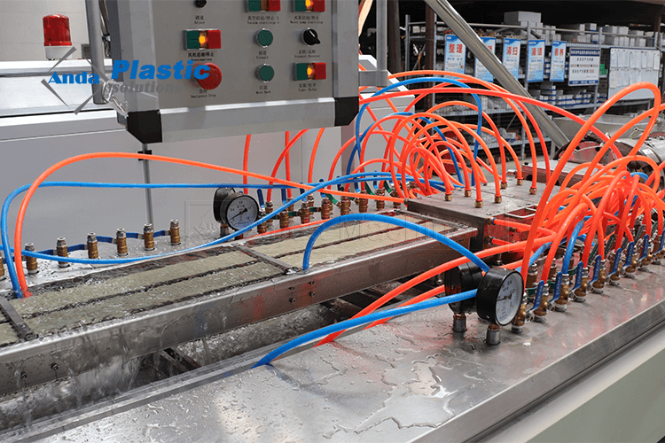 WPC Door Frame Machine Produsen WPC WPC Door Making Machine WPC Pintu Produksi Jalur Produksi