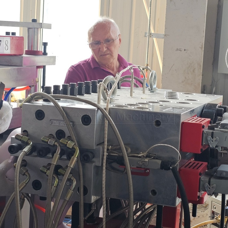 Lini Produksi Papan Busa Pvc