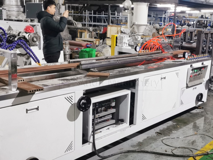 garis wpc, garis ekstrusi profil wpc, mesin ekstrusi profil wpc 