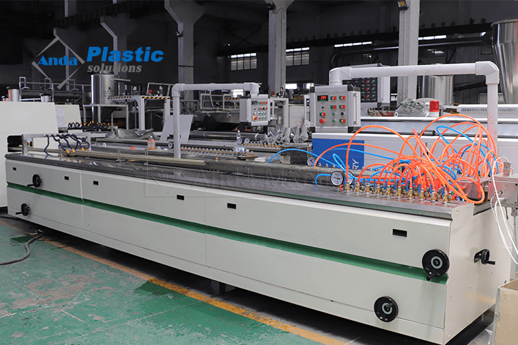 Lini Produksi Panel Dinding PVC 65/132 Berkecepatan Tinggi