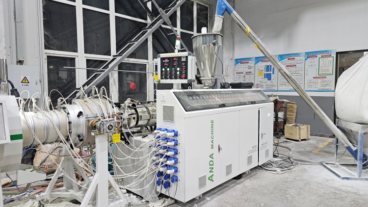 mesin pipa pvc, mesin ekstrusi pipa pvc, lini produksi pipa pvc, mesin pipa pvc sekrup kembar 