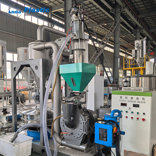 Anda Mesin Pulverizer PVC Hemat Energi Tugas Berat